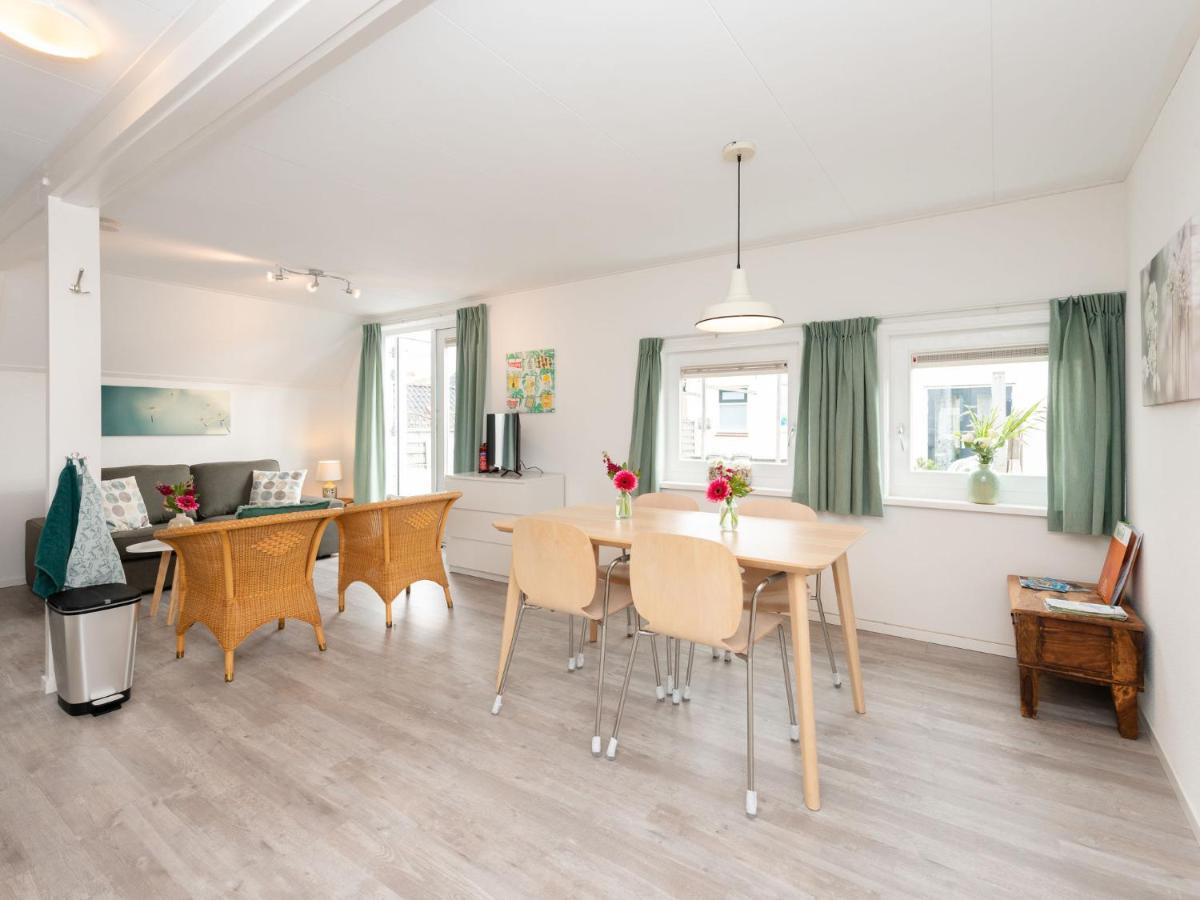 Quaint Apartment In Schoorl Near Tennis Court Zewnętrze zdjęcie